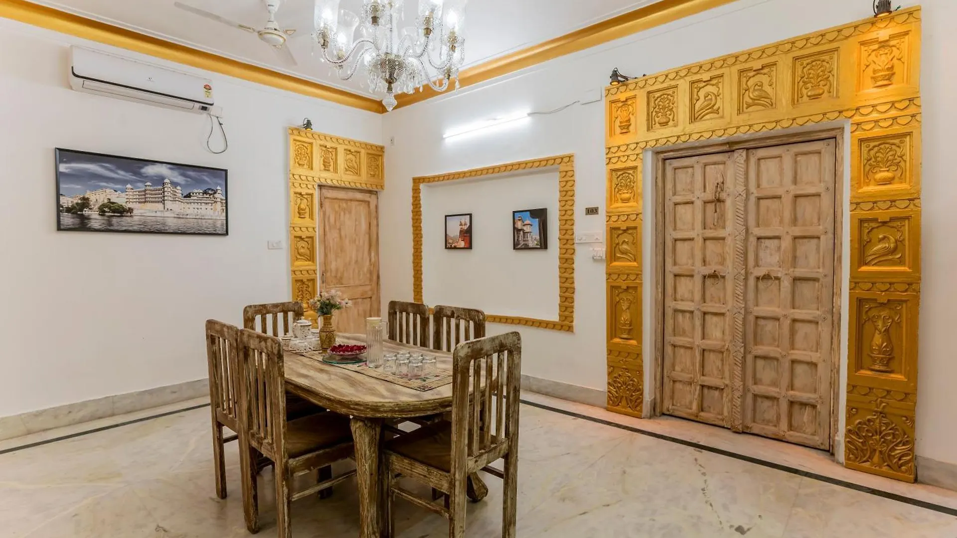 Wanderlust -A Boutique Hotel