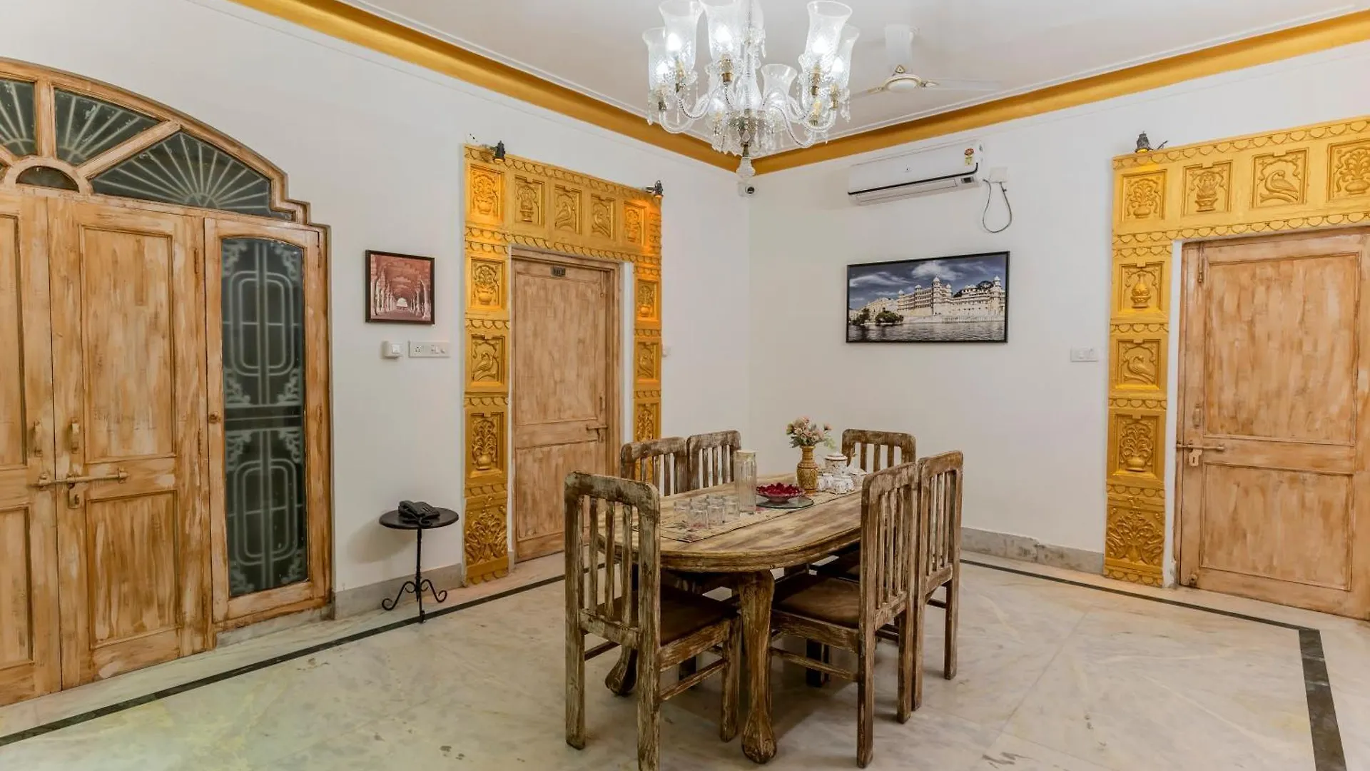 Wanderlust -A Boutique Hotel